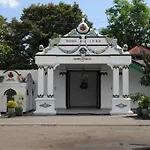 Hotel Syariah Wisma Nendra